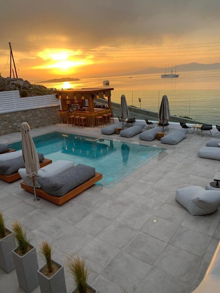 Apiro Mykonos Hotel Mykonos Town ภายนอก รูปภาพ